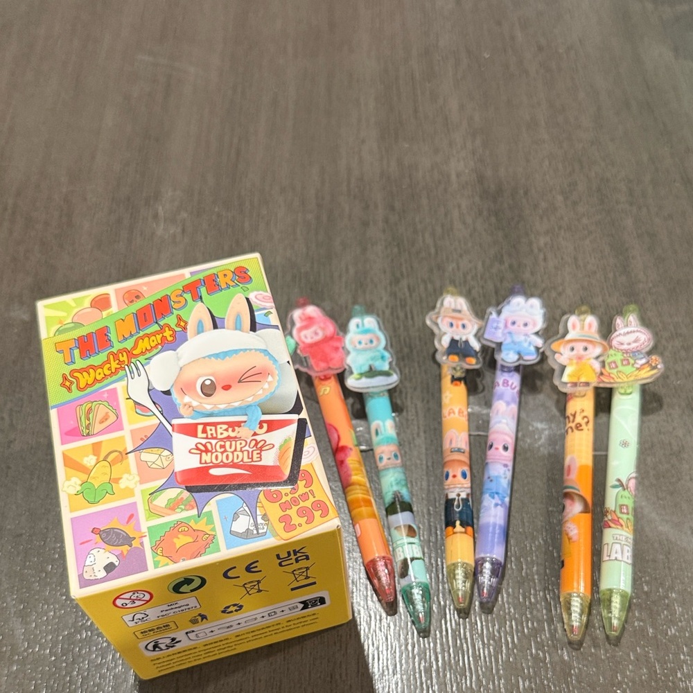 Wacky Mart Figure Secret box and 6 (mix) Labubu Gel Pen Set